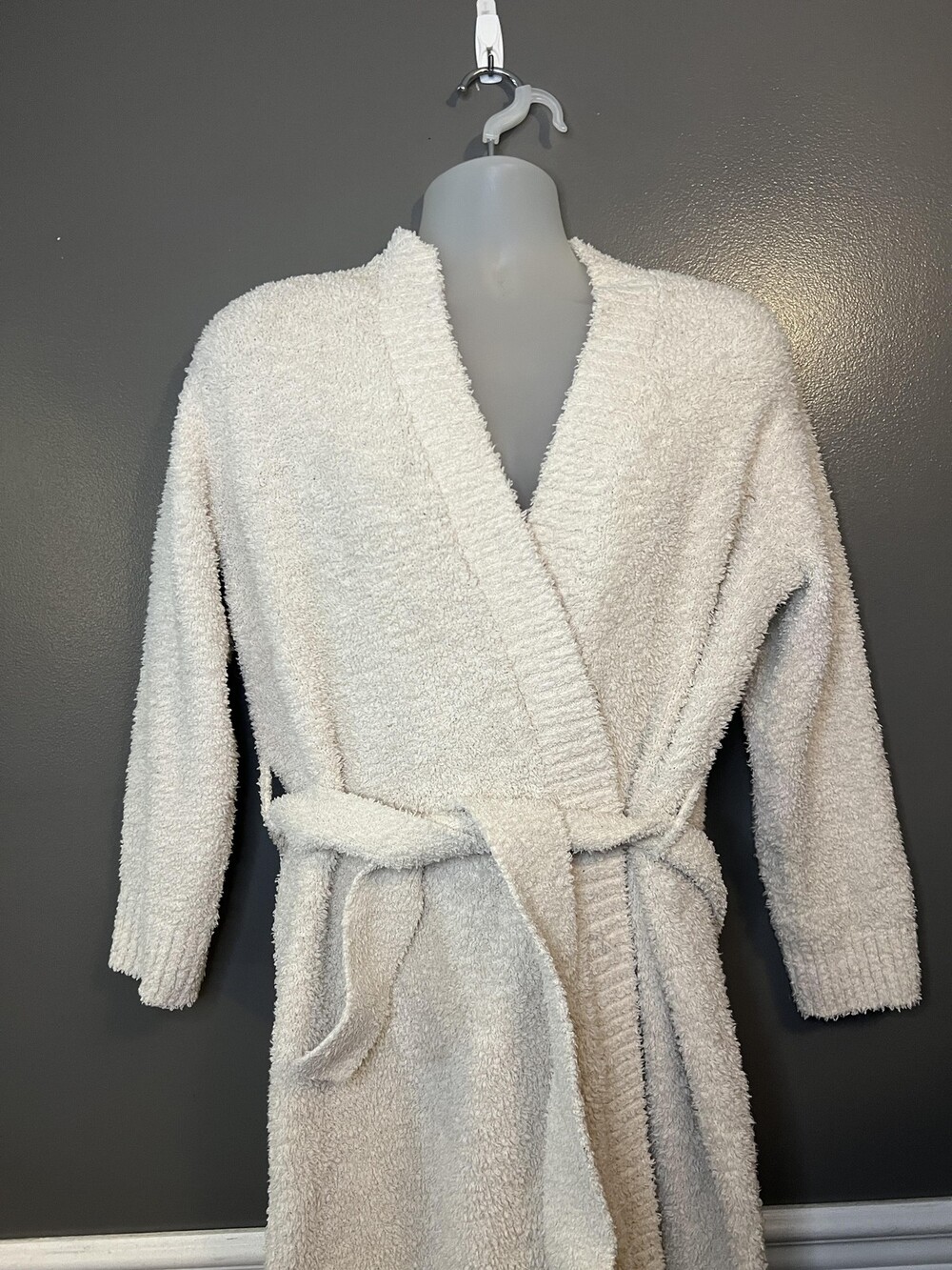 H&M Robe Womens XS/S Off White Belted Cozy Boucle Teddy Shawl Collar Loungewear